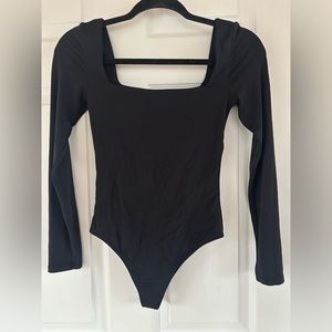 Babaton Contour Longsleeve Bodysuit.